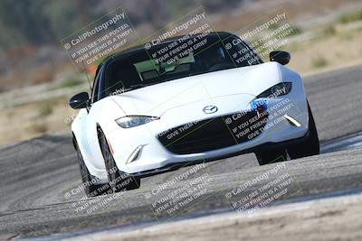 media/Oct-18-2025-Speed Ventures (Sat) [[8b3b7cf525]]/Yellow/Session 3 (Sunset)/